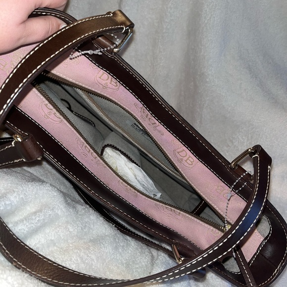 Vintage Dooney & Bourke Purse. - Picture 3 of 4
